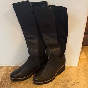 Black Vionic Knee-High Wedge Women's Boots